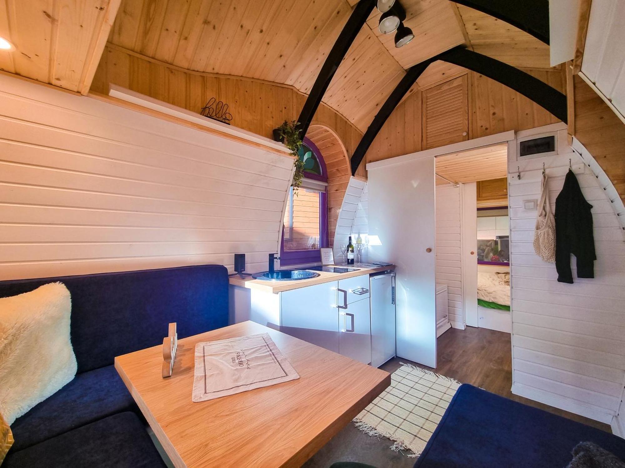 Downtown Tiny Houses Near Cismigiu Gardens Bucarest Exterior foto