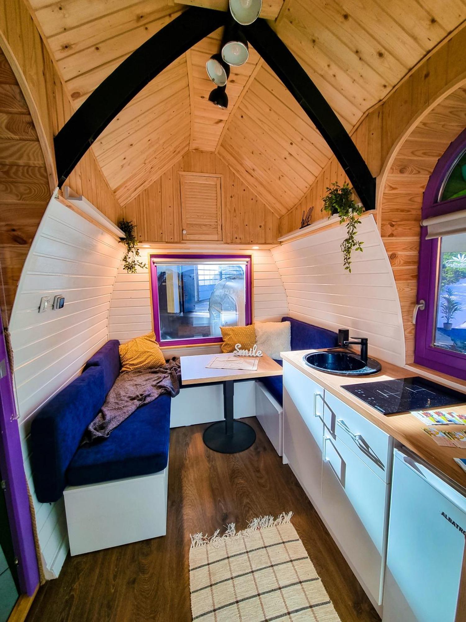 Downtown Tiny Houses Near Cismigiu Gardens Bucarest Exterior foto